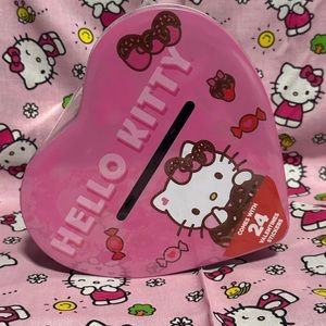 Hello Kitty Valentines Tin